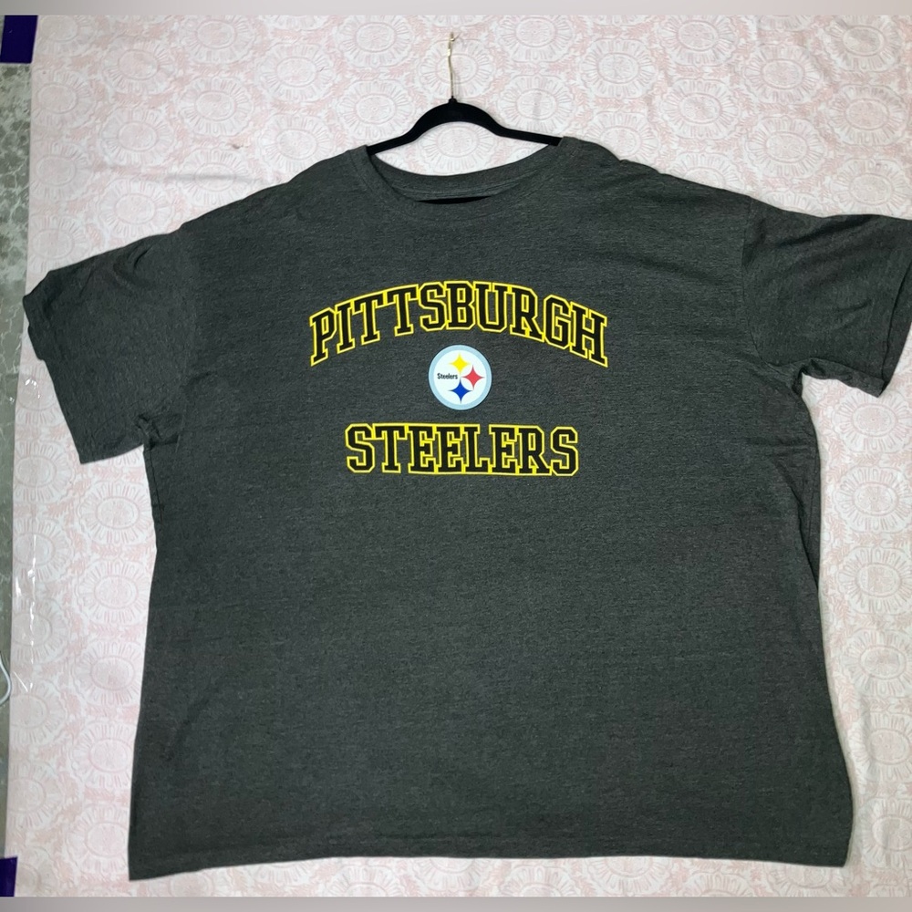 Majestic Athletic Charcoal Gray Men’s 6X Pittsburgh Steelers T-Shirt